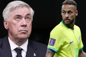 Ο Κάρλο Αντσελότι κατά τη διάρκεια προπόνησης της Εθνικής Βραζιλίας.