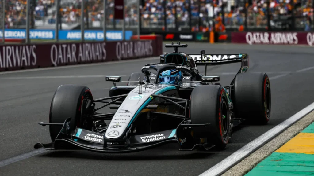 O Τζορτζ Ράσελ στον τερματισμό του GP Formula 1 στην Αυστραλία