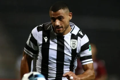 Ο Γιακουμάκης σε φάση απο αγώνα του ΠΑΟΚ στην Super League