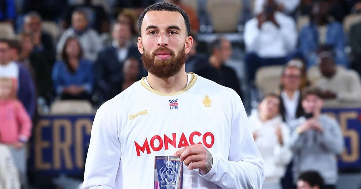 Μάικ Τζέιμς