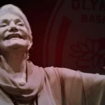 Η σπουδαία ερμηνεύτρια Μαρινέλλα σε μια κλασική της εμφάνιση