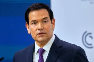 Ανεπανάληπτο ρεζίλι Ρούμπιο on camera: Πιάστηκε να λέει ψέματα για το χτύπημα στο Ιράν!