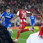 Ολυμπιακός - ΑΕΛ: Το πεταμένο ημίχρονο, η γκέλα και το «τείχος» του Παντελίδη