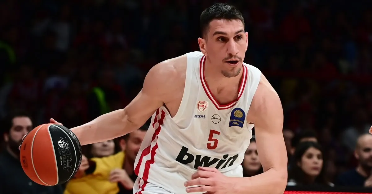 Γιαννούλης Λαρεντζάκης