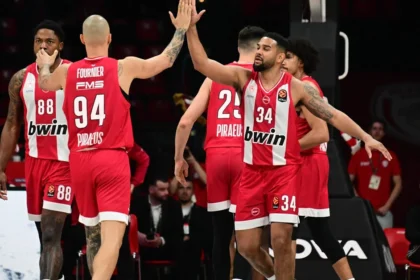 Βαλένθια - Ολυμπιακός: Το απόλυτο 8-0 στη «Φοντέτα» και ο «τελικός» τετράδας