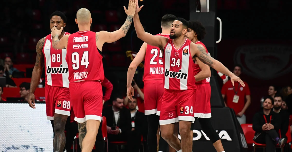 Βαλένθια - Ολυμπιακός: Το απόλυτο 8-0 στη «Φοντέτα» και ο «τελικός» τετράδας