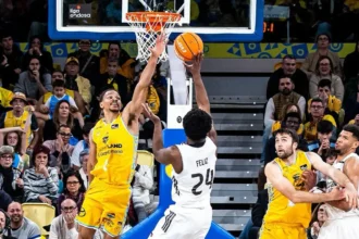 αίκτες της μπασκετικής Ρεάλ Μαδρίτης σε αγωνιστική δράση κόντρα στην Γκραν Κανάρια, εν μέσω της μεγάλης οικονομικής κρίσης του συλλόγου.