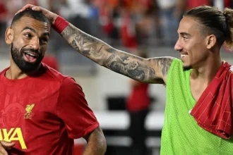 Μο Σαλάχ - Κώστας Τσιμίκας