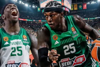 Ο Κέντρικ Ναν με τη φανέλα του Παναθηναϊκού κατά τη διάρκεια αγώνα της Euroleague.