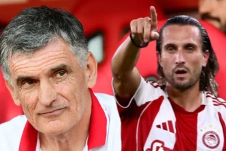 Ο Χοσέ Λουίς Μεντιλίμπαρ με προβληματισμένο ύφος σχεδιάζει την τακτική του Ολυμπιακού για το ντέρμπι με τον Παναθηναϊκό.