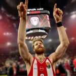 olympiacos armani milano tomas walkup euroleague action