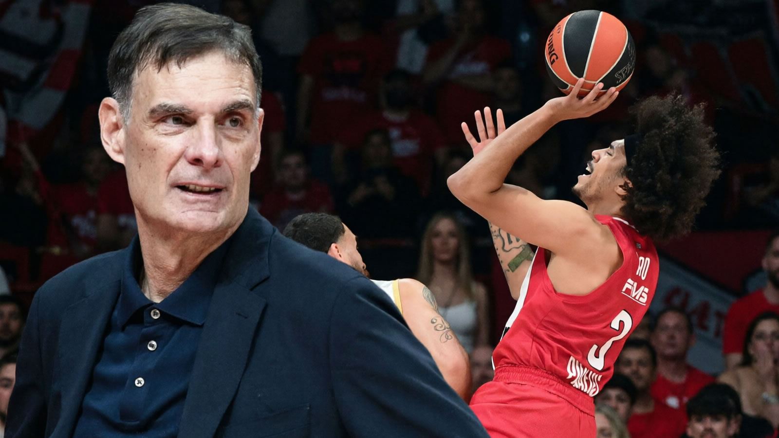 Ο προπονητής του Ολυμπιακού, Γιώργος Μπαρτζώκας, δίνει οδηγίες στους παίκτες του κατά τη διάρκεια του αγώνα playoffs της Euroleague με τη Μονακό.