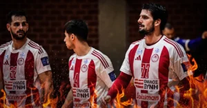 Ολυμπιακός: «Ξύπνησε» και καθάρισε – Πώς γύρισε το 14-15