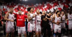 Euroleague: Ο θρίαμβος του Ολυμπιακού και το “κάζο” του Παναθηναϊκού – Ποιος κινδυνεύει στα play-offs