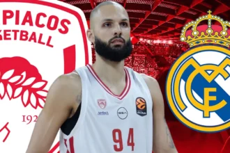 Παίκτες του Ολυμπιακού και της Ρεάλ Μαδρίτης σε κρίσιμο αγώνα μπάσκετ στο κατάμεστο ΣΕΦ για την Euroleague.