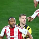 olympiakos aek 0 1 apogoiteusi karaiskakis mendilibar