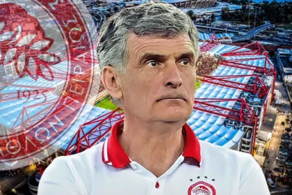 Ο προπονητής του Ολυμπιακού, Χοσέ Λουίς Μεντιλίμπαρ, δίνει οδηγίες στους ποδοσφαιριστές του στο Ρέντη ενόψει του κρίσιμου ντέρμπι με την ΑΕΚ για τα playoffs.