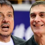 Παίκτες και προπονητικό τιμ του Παναθηναϊκού σε κατάσταση απόγνωσης μετά την ήττα από τη Βαλένθια, σκεπτόμενοι την πιθανή διασταύρωση με τον Ολυμπιακό στα playoffs.