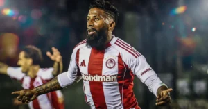 Ολυμπιακός: Το επικό story της κυρίας Ροντινέι – Το κρυφό μήνυμα πριν το ντέρμπι