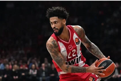 Ο Τάιλερ Ντόρσεϊ με άψογο στυλ στο ιστορικό του ρεκόρ σε πόντους και αξιολόγηση στον αγώνα του Ολυμπιακού με τη Ρεάλ Μαδρίτης στο ΣΕΦ.