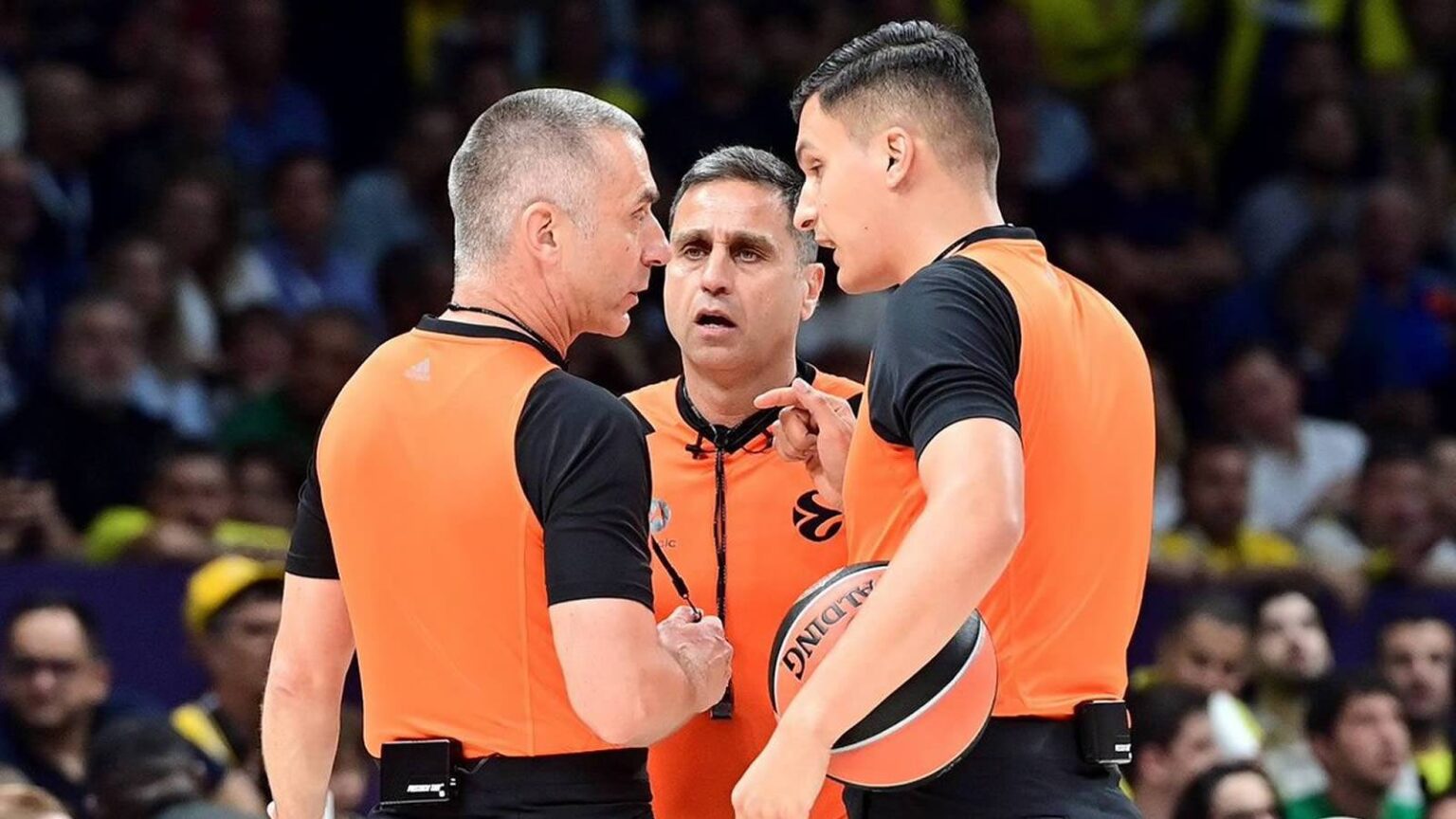 Οι επίσημοι διαιτητές του Final Four 2026 της EuroLeague στην Αθήνα.