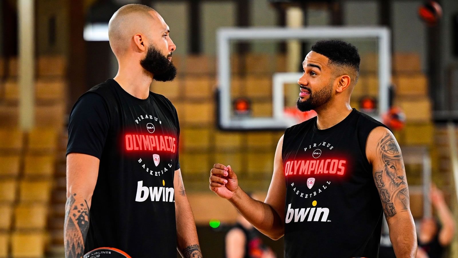 olympiacos blouzakia prokrisi final four athens 2026