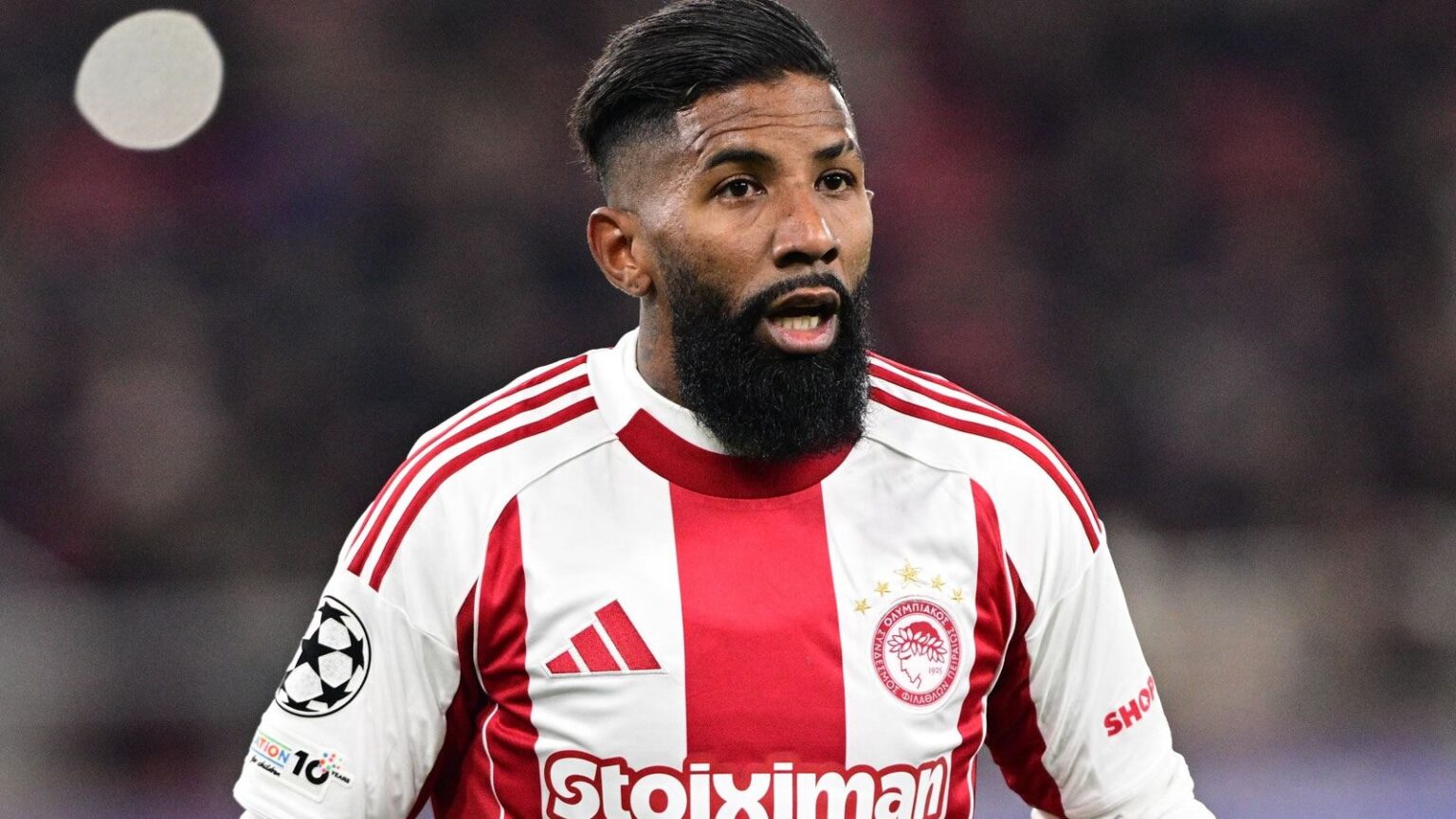 Ο Ροντινέι του Ολυμπιακού στο Καραϊσκάκη.