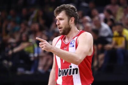 olympiakos telikos gbl aek 95 68