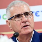 Ο Αντόνιο Κορδόν στην παρουσίασή του με τον Ολυμπιακό σε προηγούμενη θητεία