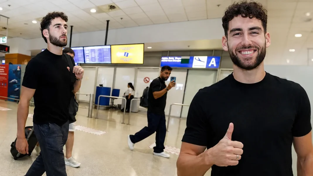 Ο Ναγιάρ Τικνιζιάν κατά την άφιξή του στην Αθήνα για τον Ολυμπιακό