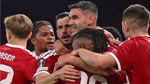 Ολυμπιακός – Γιαγκελόνια 2-1: Γκονζάλες, Γιάρεμτσουκ και ένα Καραϊσκάκη που δεν λύγισε