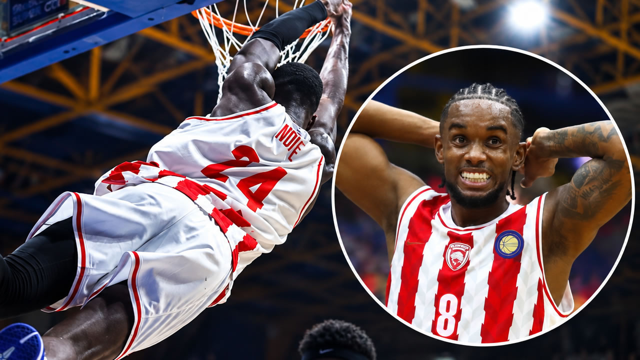 παίκτες του Ολυμπιακού πριν από αγώνα της EuroLeague